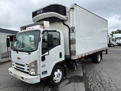 Chevrolet LCF5500XD 18 ft Refrigerated Truck - 215HP, 6 Speed Automatic