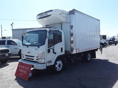 Chevrolet LCF5500XD 14 ft Refrigerated Truck - 215HP, 6 Speed Automatic, Liftgate