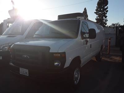 Ford E-350 Econoline Refrigerated Truck - 225HP, 4 Speed Automatic