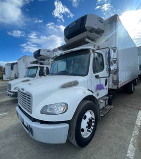 Freightliner M2 106 22 ft Refrigerated Truck - 260HP, 9 Speed Automatic
