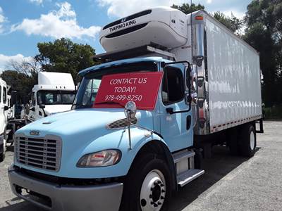 Freightliner M2 106 18 ft Refrigerated Truck - 260HP, 6 Speed Automatic
