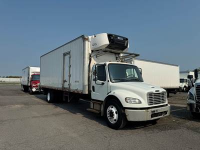 Freightliner M2 106 26 ft Refrigerated Truck - 280HP, 9 Speed Automatic, Liftgate