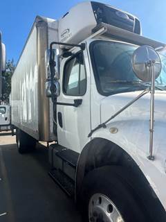 Freightliner M2 106 20 ft Refrigerated Truck - 270HP, 6 Speed Automatic