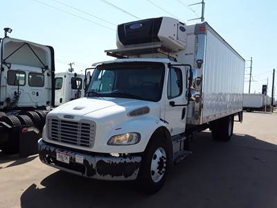 Freightliner M2 106 22 ft Refrigerated Truck - 260HP, 9 Speed Automatic