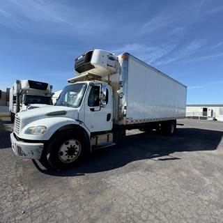 Freightliner M2 106 26 ft Refrigerated Truck - 280HP, 9 Speed Automatic