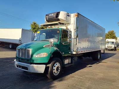 Freightliner M2 106 26 ft Refrigerated Truck - 270HP, 6 Speed Automatic