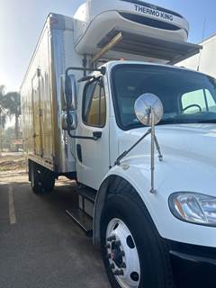 Freightliner M2 106 18 ft Refrigerated Truck - 240HP, 9 Speed Automatic