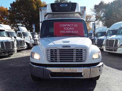 Freightliner M2 106 20 ft Refrigerated Truck - 240HP, 6 Speed Automatic