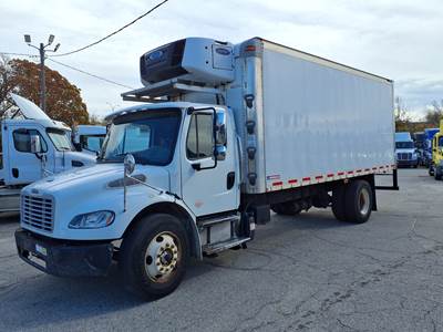 Freightliner M2 106 20 ft Refrigerated Truck - 260HP, 9 Speed Automatic