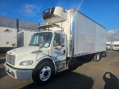 Freightliner M2 106 26 ft Refrigerated Truck - 240HP, 9 Speed Automatic, Liftgate