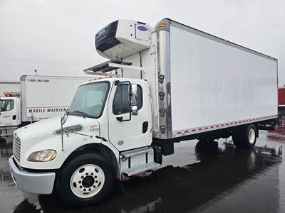 Freightliner M2 106 26 ft Refrigerated Truck - 240HP, 9 Speed Automatic, Liftgate