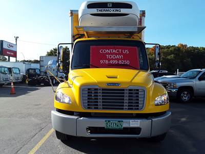 Freightliner M2 106 24 ft Refrigerated Truck - 260HP, 6 Speed Automatic