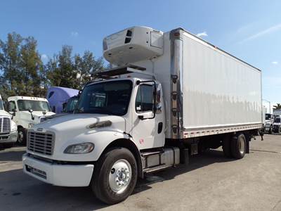 Freightliner M2 106 24 ft Refrigerated Truck - 240HP, 6 Speed Automatic, Liftgate