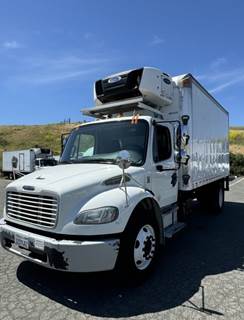 Freightliner M2 106 16 ft Refrigerated Truck - 240HP, 9 Speed Automatic
