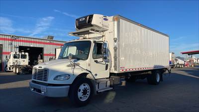 Freightliner M2 106 24 ft Refrigerated Truck - 280HP, 6 Speed Automatic, Liftgate