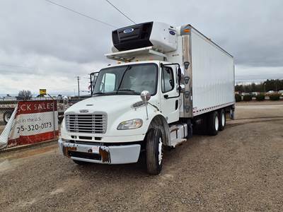 Freightliner M2 106 24 ft Refrigerated Truck - 300HP, 6 Speed Automatic, Liftgate