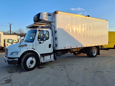 Freightliner M2 106 22 ft Refrigerated Truck - 260HP, 9 Speed Automatic
