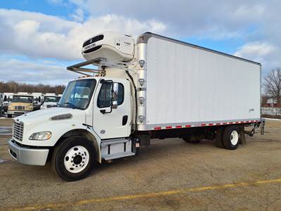 Freightliner M2 106 24 ft Refrigerated Truck - 240HP, 9 Speed Automatic, Liftgate