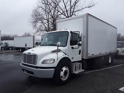 Freightliner M2 106 26 ft Refrigerated Truck - 280HP, 6 Speed Automatic, Liftgate