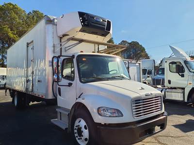 Freightliner M2 106 26 ft Refrigerated Truck - 240HP, 9 Speed Automatic, Liftgate