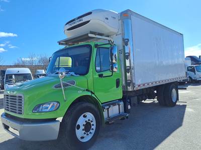 Freightliner M2 106 18 ft Refrigerated Truck - 6 Speed Automatic
