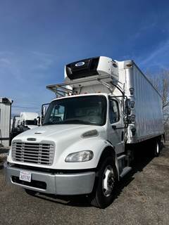 Freightliner M2 106 26 ft Refrigerated Truck - 240HP, 9 Speed Automatic, Liftgate