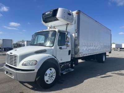 Freightliner M2 106 26 ft Refrigerated Truck - 9 Speed Automatic, Liftgate