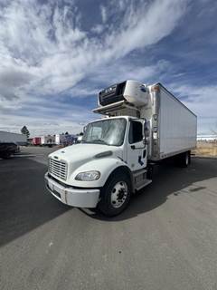 Freightliner M2 106 26 ft Refrigerated Truck - 9 Speed Automatic