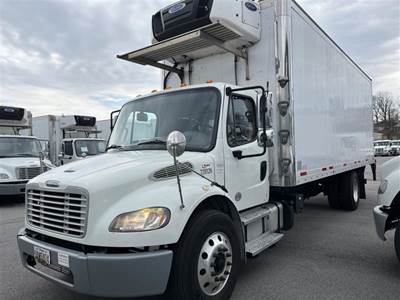 Freightliner M2 106 24 ft Refrigerated Truck - 6 Speed Automatic, Liftgate