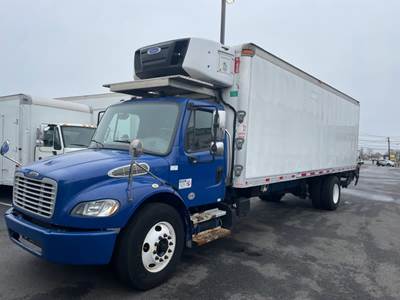 Freightliner M2 106 26 ft Refrigerated Truck - 280HP, 6 Speed Automatic, Liftgate