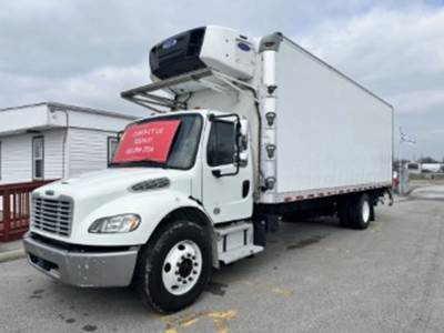 Freightliner M2 106 26 ft Refrigerated Truck - 240HP, 9 Speed Automatic, Liftgate
