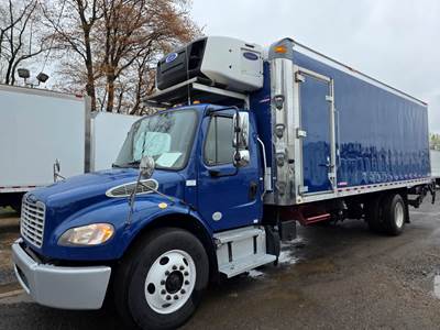 Freightliner M2 106 24 ft Refrigerated Truck - 240HP, 6 Speed Automatic, Liftgate