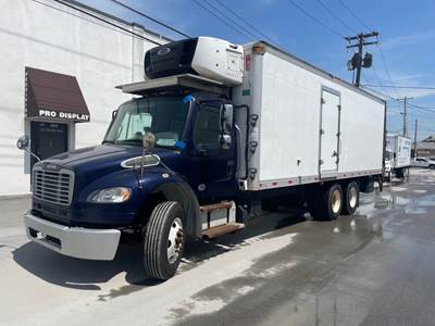 Freightliner M2 106 26 ft Refrigerated Truck - 300HP, 6 Speed Automatic, Liftgate