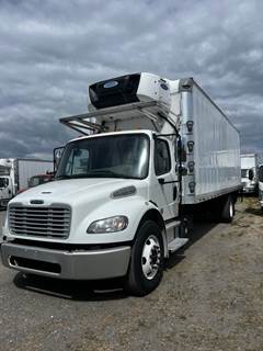 Freightliner M2 106 26 ft Refrigerated Truck - 240HP, 9 Speed Automatic, Liftgate