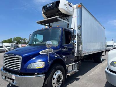 Freightliner M2 106 26 ft Refrigerated Truck - 280HP, 6 Speed Automatic, Liftgate