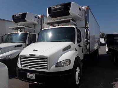 Freightliner M2 106 26 ft Refrigerated Truck - 240HP, 9 Speed Automatic, Liftgate
