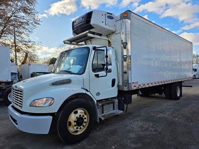 Freightliner M2 106 26 ft Refrigerated Truck - 240HP, 9 Speed Automatic