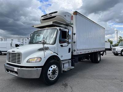 Freightliner M2 106 22 ft Refrigerated Truck - 240HP, 6 Speed Automatic, Liftgate