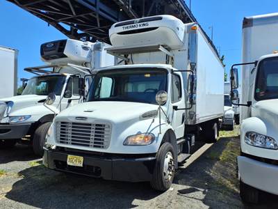 Freightliner M2 106 24 ft Refrigerated Truck - 240HP, 6 Speed Automatic, Liftgate