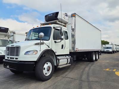 Freightliner M2 106 26 ft Refrigerated Truck - 6 Speed Automatic