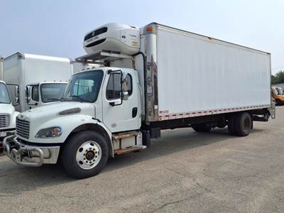 Freightliner M2 106 26 ft Refrigerated Truck - 280HP, 6 Speed Automatic, Liftgate