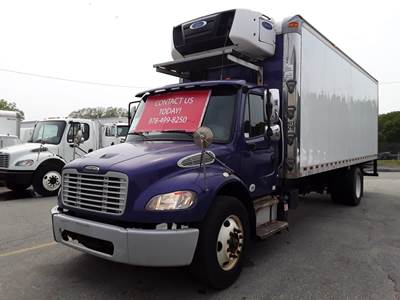 Freightliner M2 106 24 ft Refrigerated Truck - 260HP, 6 Speed Automatic