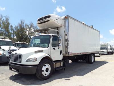 Freightliner M2 106 26 ft Refrigerated Truck - 240HP, 6 Speed Automatic