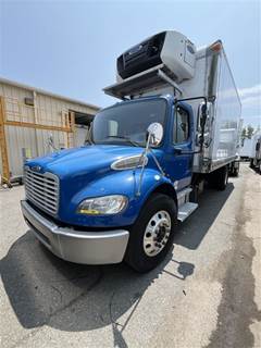 Freightliner M2 106 18 ft Refrigerated Truck - 240HP, 9 Speed Automatic