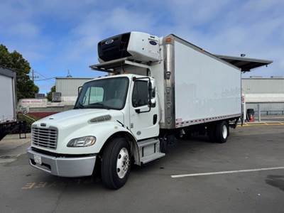Freightliner M2 106 24 ft Refrigerated Truck - 240HP, 9 Speed Automatic, Liftgate