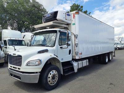 Freightliner M2 106 26 ft Refrigerated Truck - 6 Speed Automatic