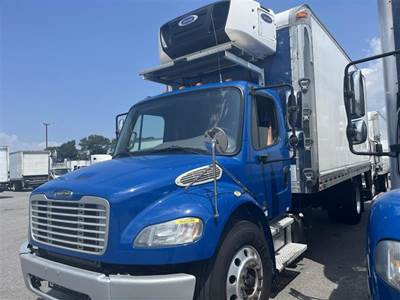 Freightliner M2 106 18 ft Refrigerated Truck - 240HP, 9 Speed Automatic