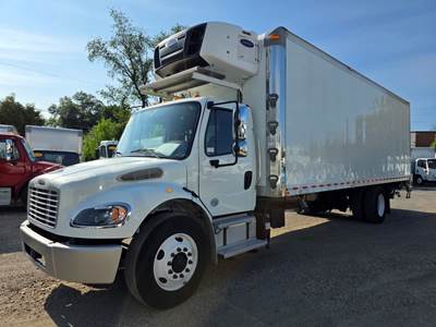 Freightliner M2 106 26 ft Refrigerated Truck - 240HP, 9 Speed Automatic, Liftgate