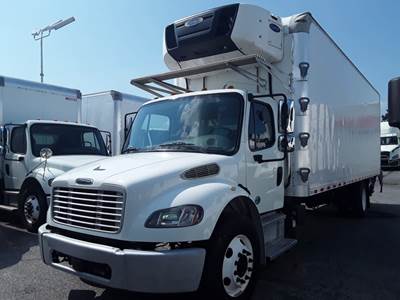 Freightliner M2 106 26 ft Refrigerated Truck - 240HP, 9 Speed Automatic, Liftgate