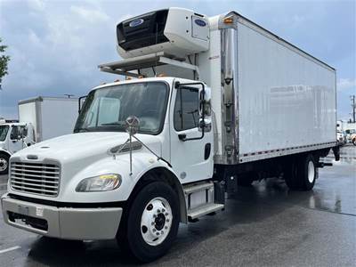 Freightliner M2 106 24 ft Refrigerated Truck - 260HP, 9 Speed Automatic, Liftgate